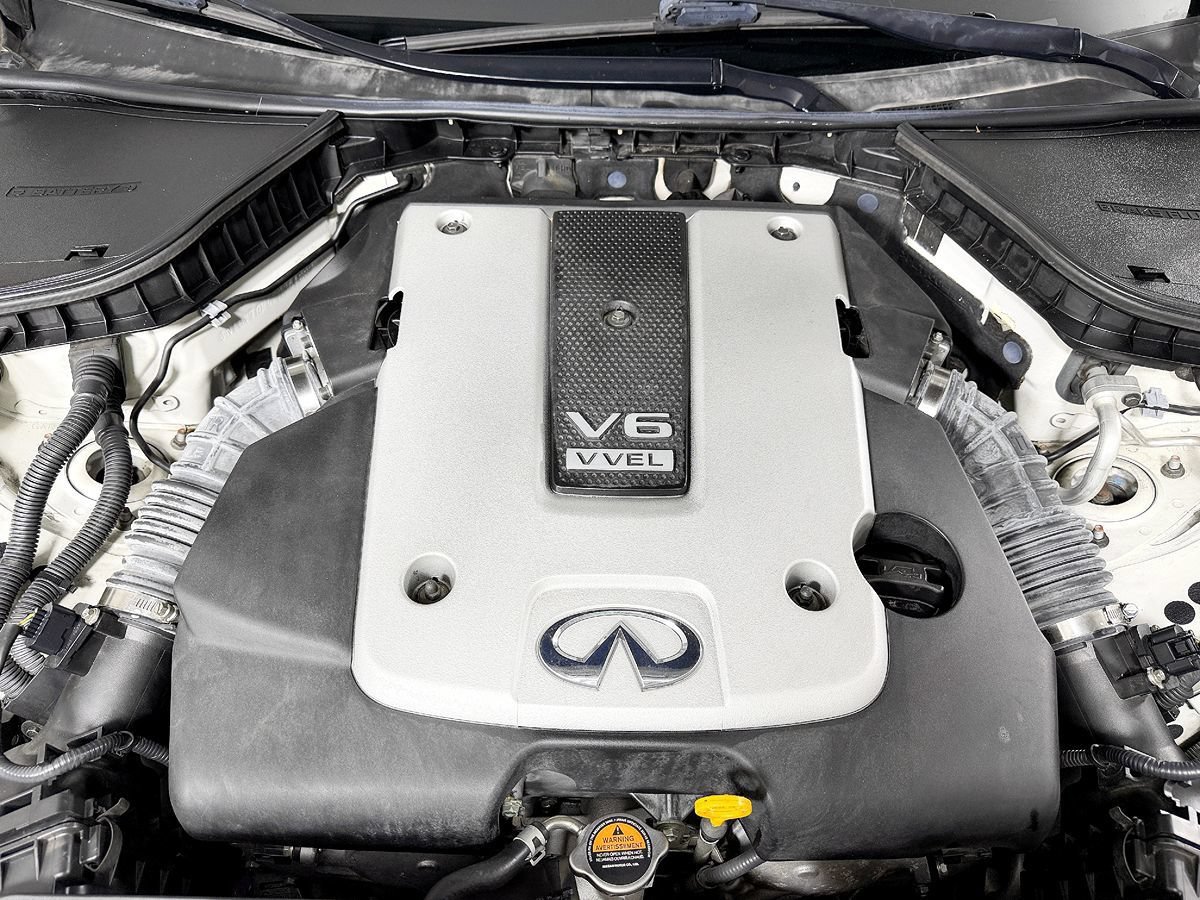 Used 2015 INFINITI Q50 w/ Navigation Package RWD image 20