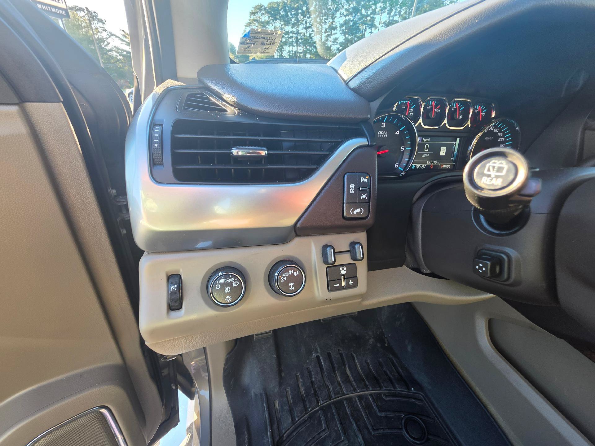 Used 2017 Chevrolet Tahoe LT w/ LT Signature Package AWD/4WD image 20