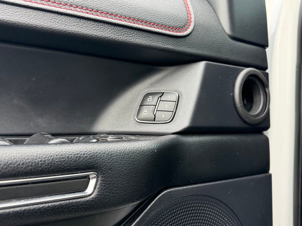 Used 2020 Ford Expedition Limited w/ Equipment Group 303A image 14