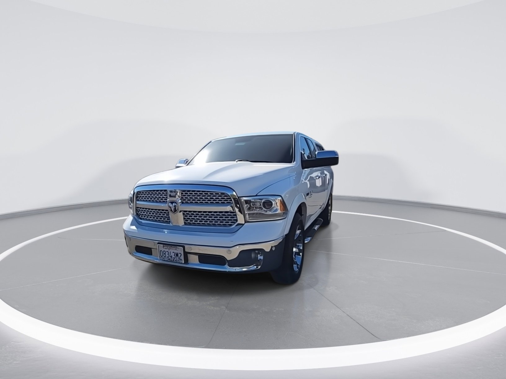 Certified 2016 RAM 1500 Laramie w/ Convenience Group image 3
