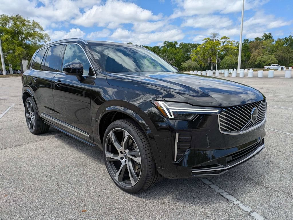 New 2026 Volvo XC90 B5 Ultra w/ Protection Package Premier AWD/4WD image 8