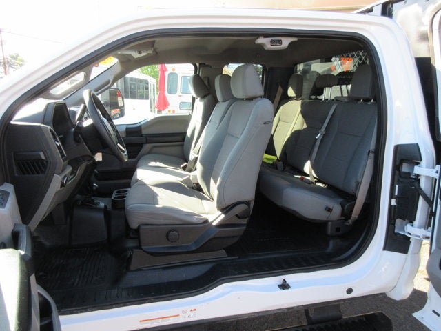 Used 2019 Ford F450 XL w/ XL Value Package AWD/4WD image 6