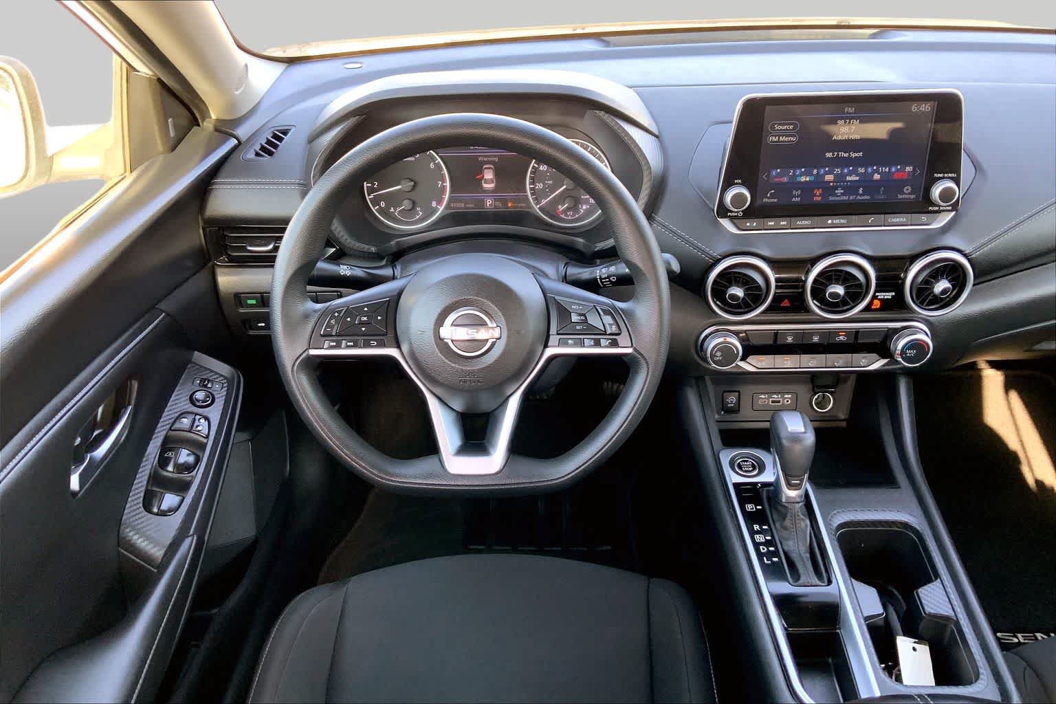 Used 2024 Nissan Sentra SV FWD image 5