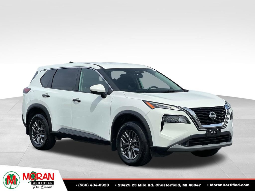 Used 2022 Nissan Rogue S AWD/4WD image 7