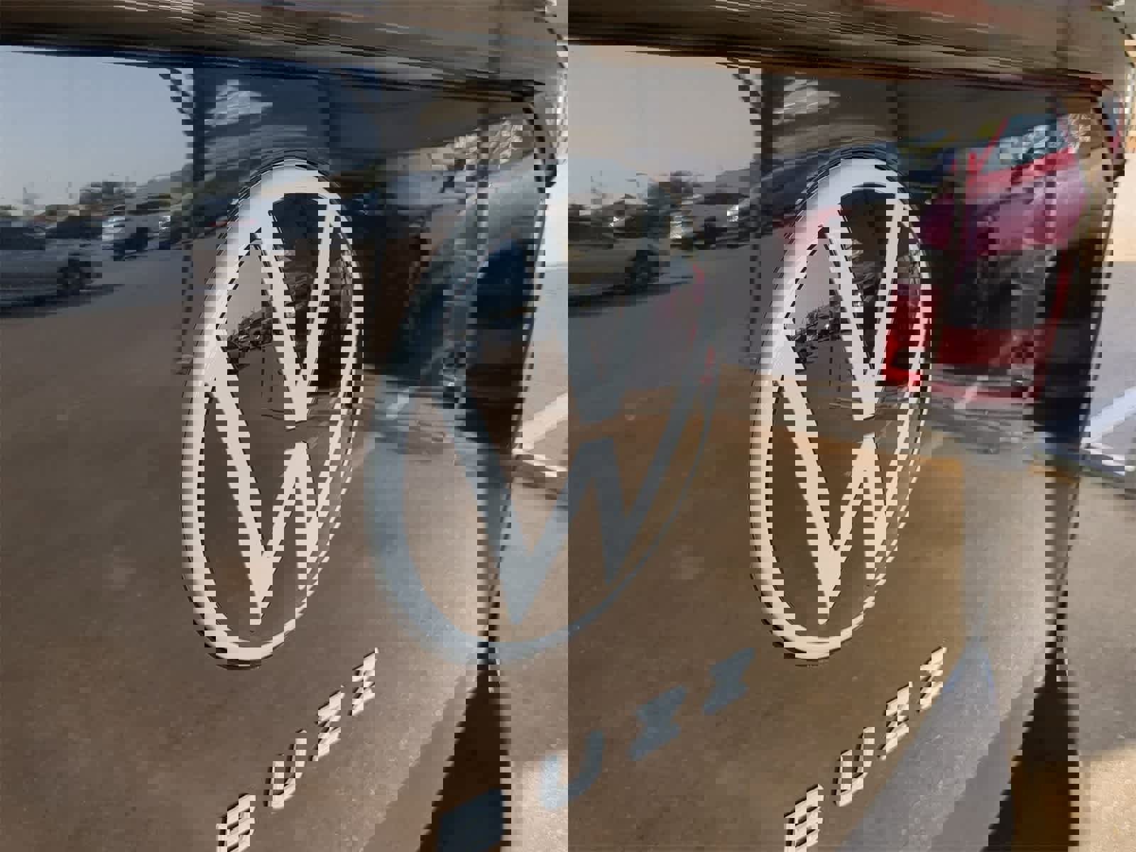 New 2025 Volkswagen ID. Buzz Pro S image 12