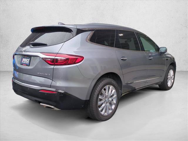 Used 2018 Buick Enclave Premium w/ Experience Buick Package FWD image 5