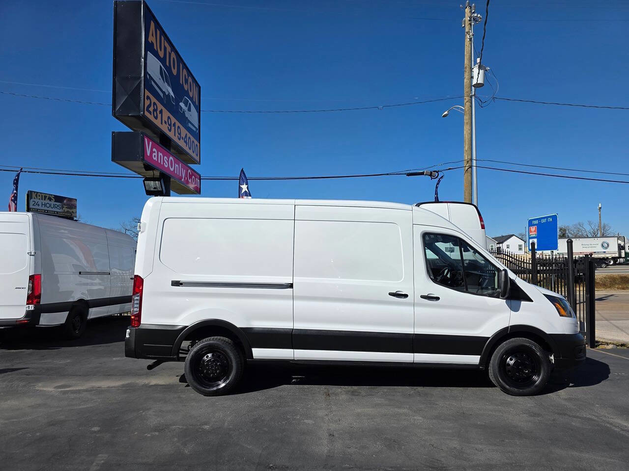 Used 2022 Ford Transit 250 Medium Roof AWD w/ Load Area Protection Package image 3