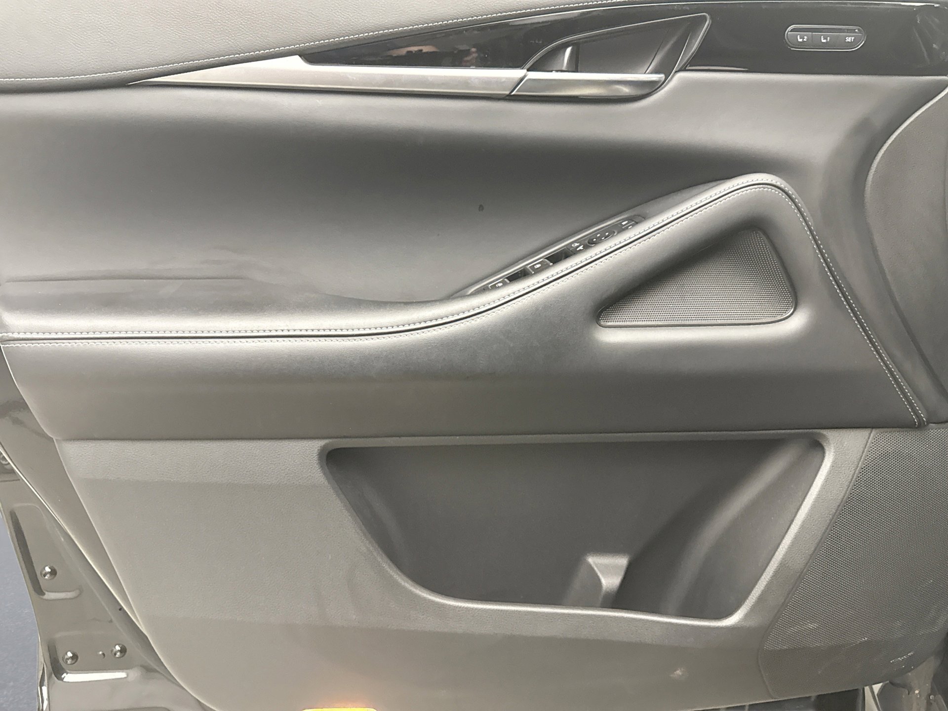 Used 2023 INFINITI QX60 Pure image 9