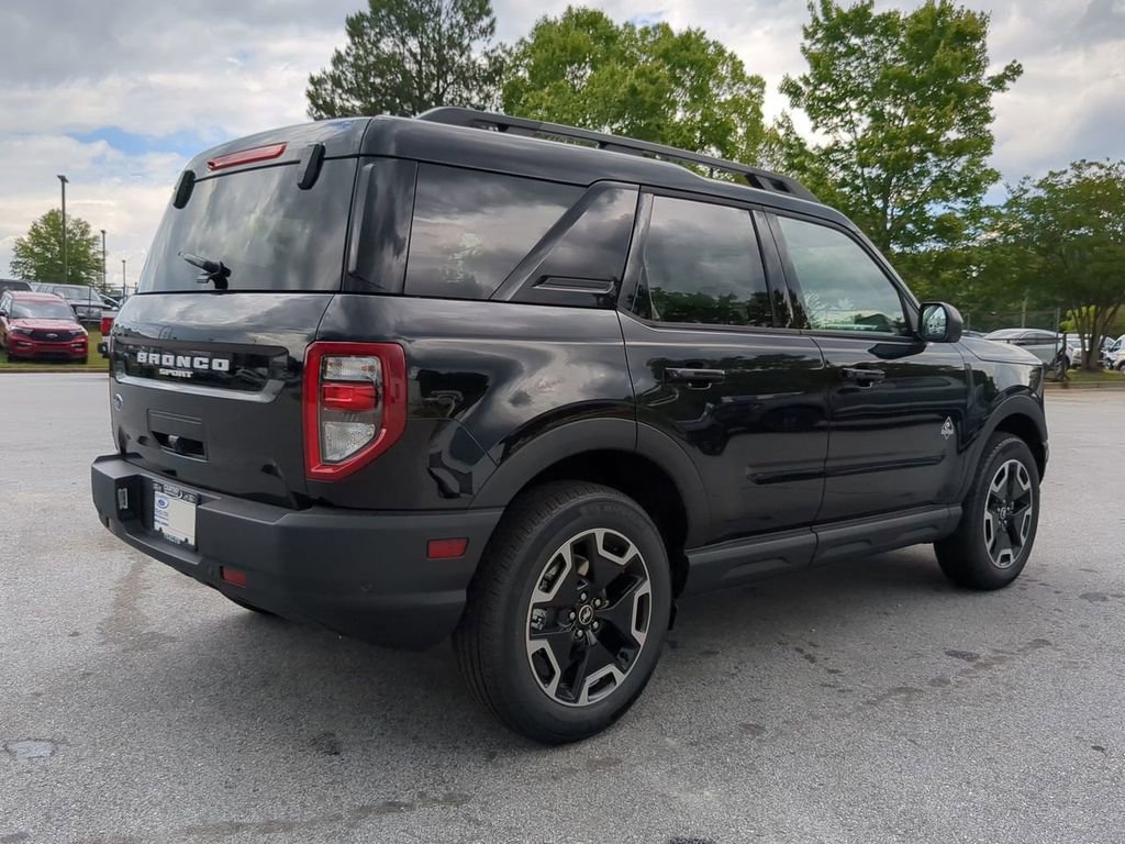 Used 2024 Ford Bronco Sport Outer Banks w/ Tech Package AWD/4WD image 5