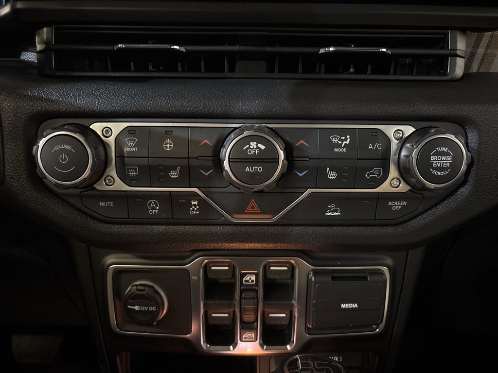 New 2026 Jeep Wrangler Unlimited Sport AWD/4WD image 28