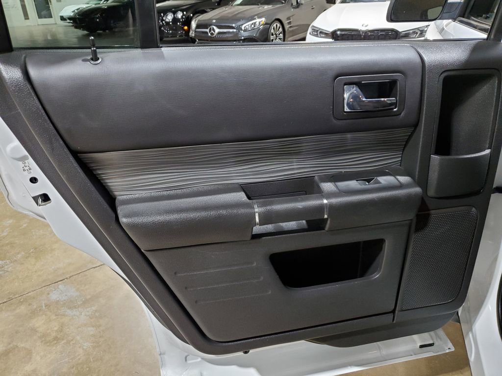 Used 2018 Ford Flex SEL w/ Equipment Group 202A FWD image 28