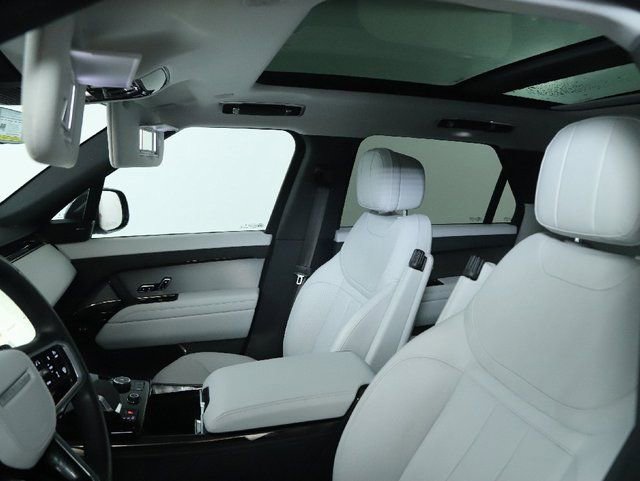 Certified 2023 Land Rover Range Rover Sport SE image 18