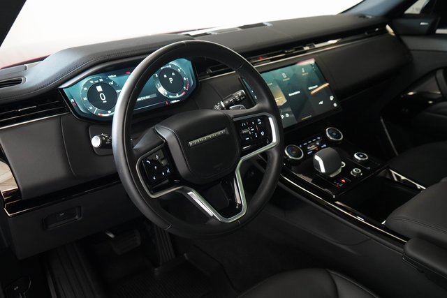 Used 2023 Land Rover Range Rover Sport SE image 3