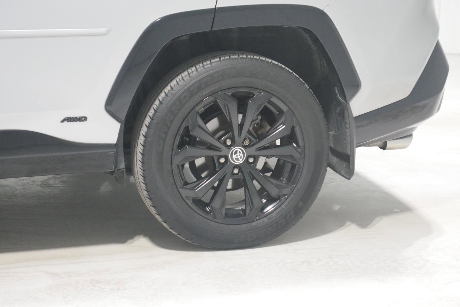 Used 2022 Toyota RAV4 XSE image 29