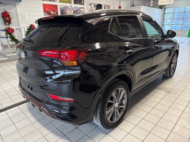 Used 2023 Buick Encore GX Select w/ Sport Touring Package image 3