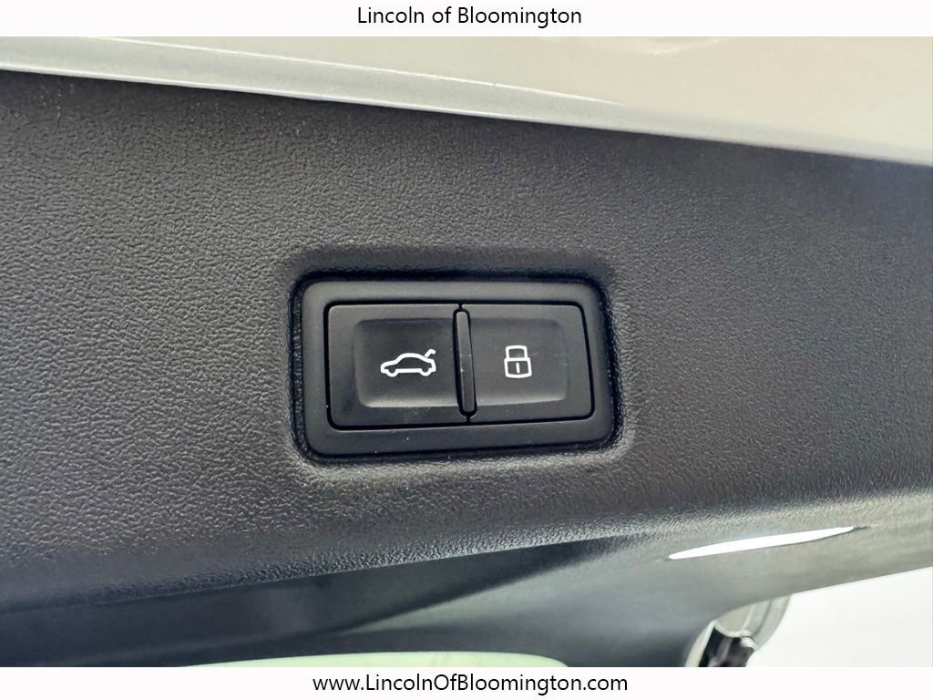Used 2025 Audi Q5 Prestige image 28