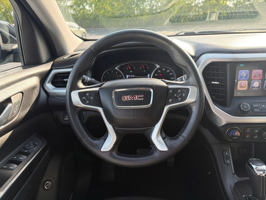 Used 2017 GMC Acadia SLT w/ LPO, Cargo Package FWD image 13