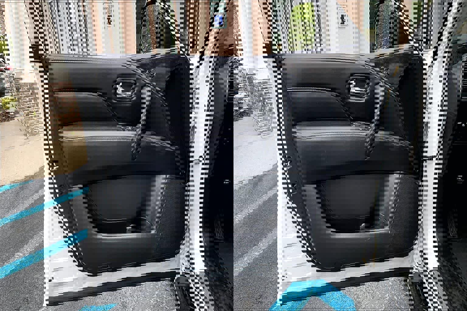 Used 2024 INFINITI QX80 Luxe image 22