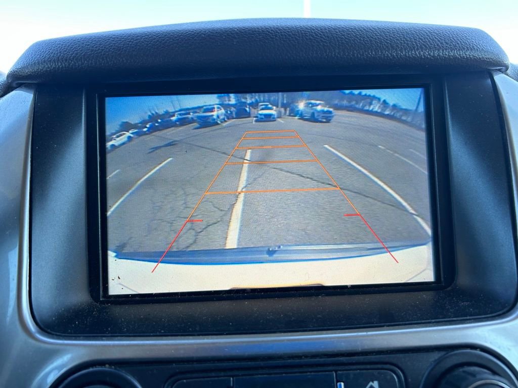 Used 2016 Chevrolet Suburban LS image 21