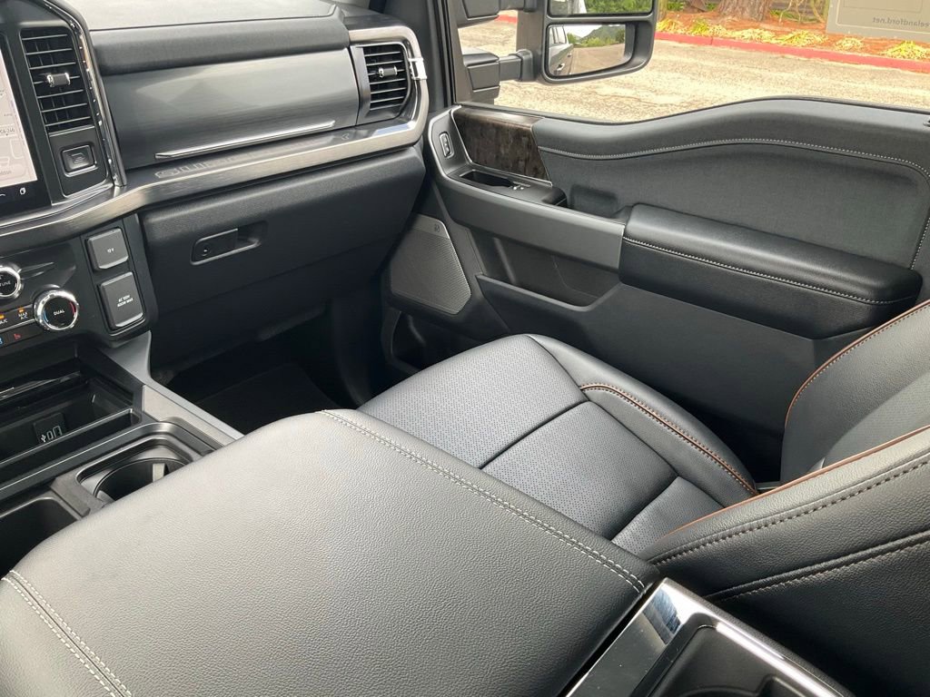Used 2026 Ford F350 Lariat image 36