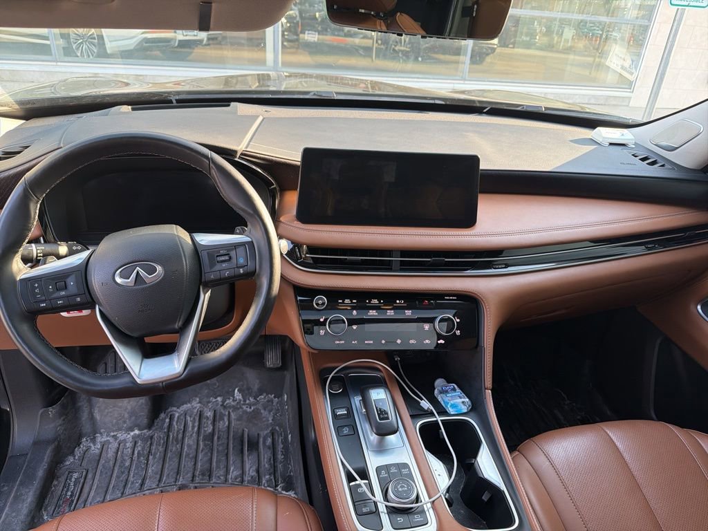 Used 2023 INFINITI QX60 Sensory w/ Vision Package image 6