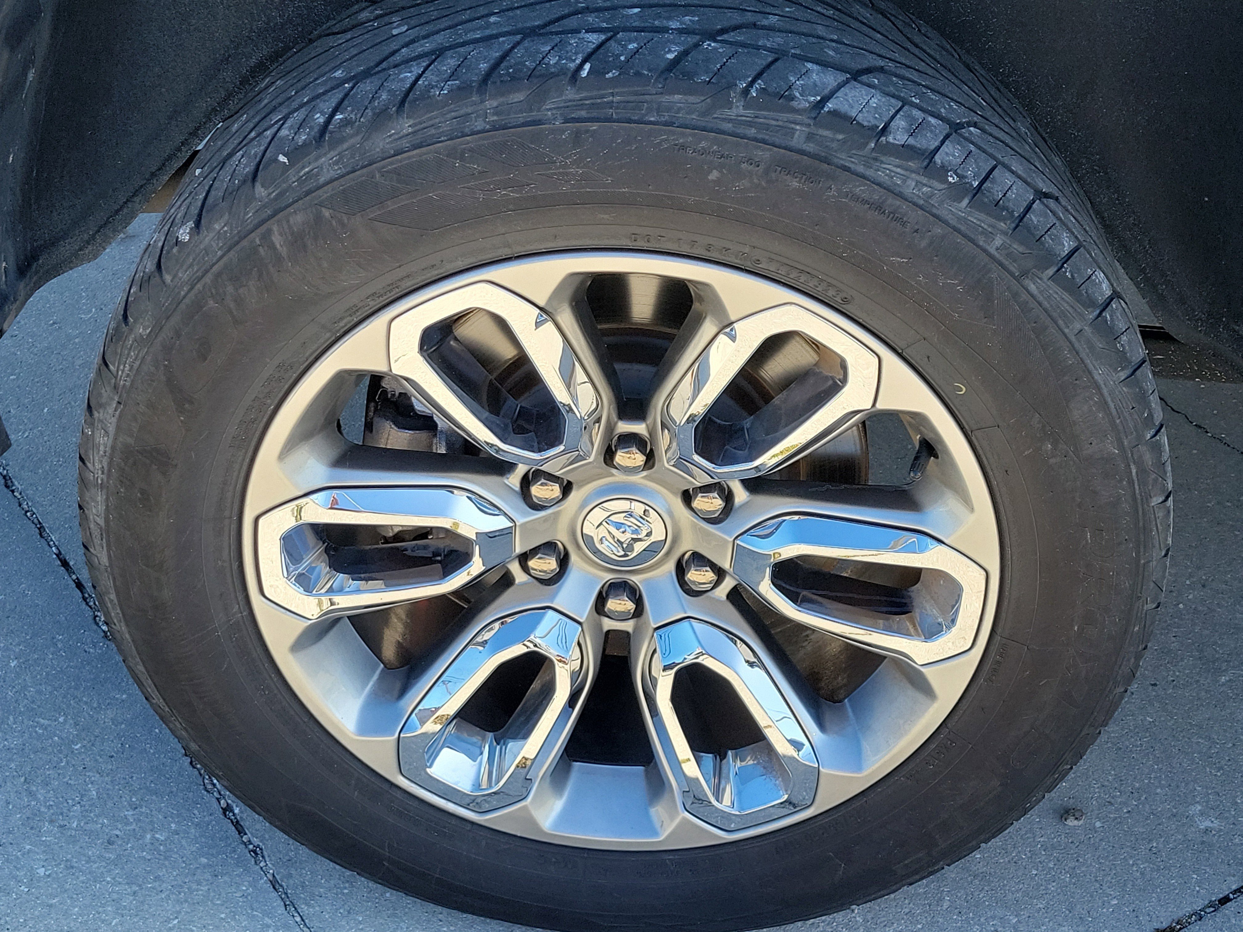 Used 2022 RAM 1500 Laramie w/ Sport Appearance Package RWD image 10