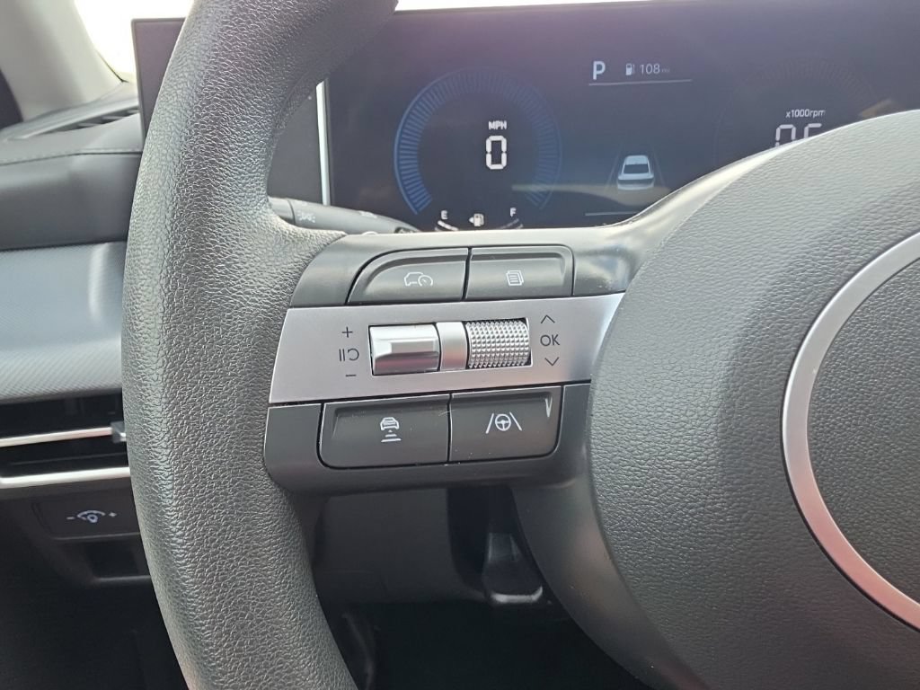 Certified 2025 Hyundai Sonata SEL FWD image 19