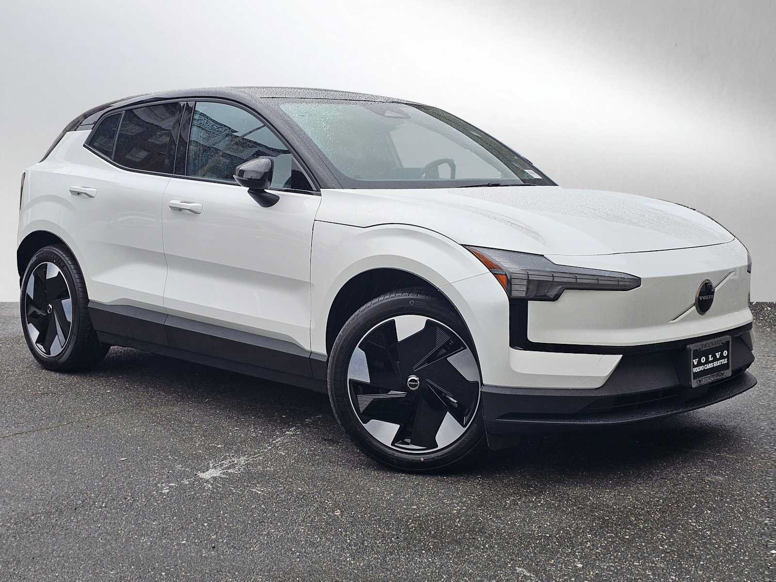 New 2026 Volvo EX30 Plus w/ Protection Package RWD image 1