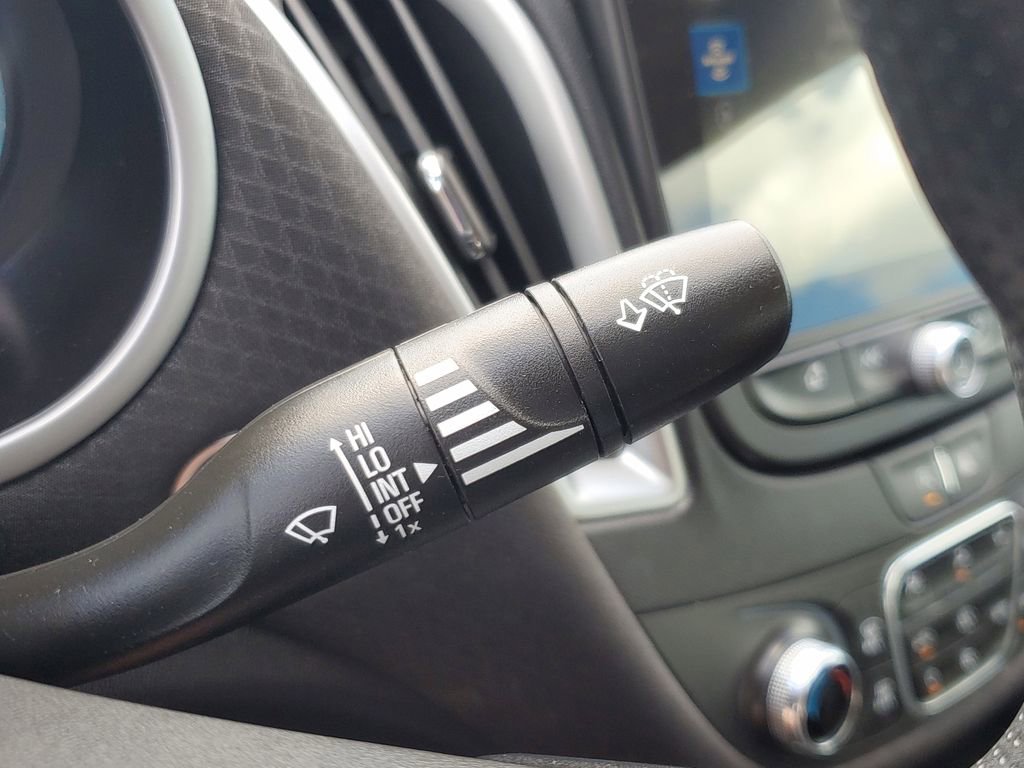 Used 2024 Chevrolet Malibu LT image 25