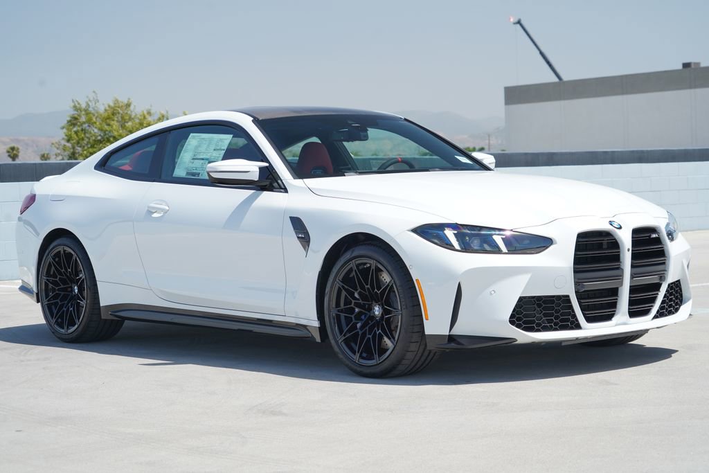 New 2026 BMW M4 Coupe w/ Executive Package image 4
