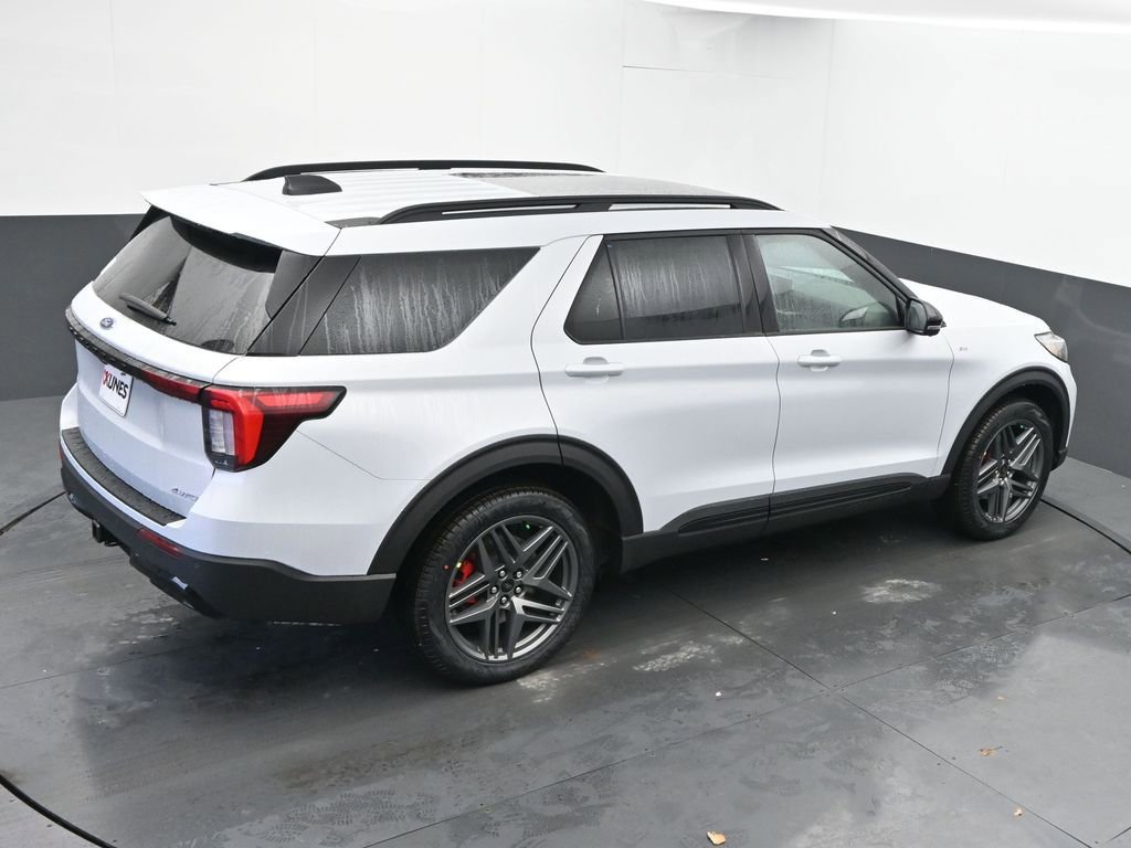 New 2026 Ford Explorer ST-Line w/ ST-Line Street Pack image 40