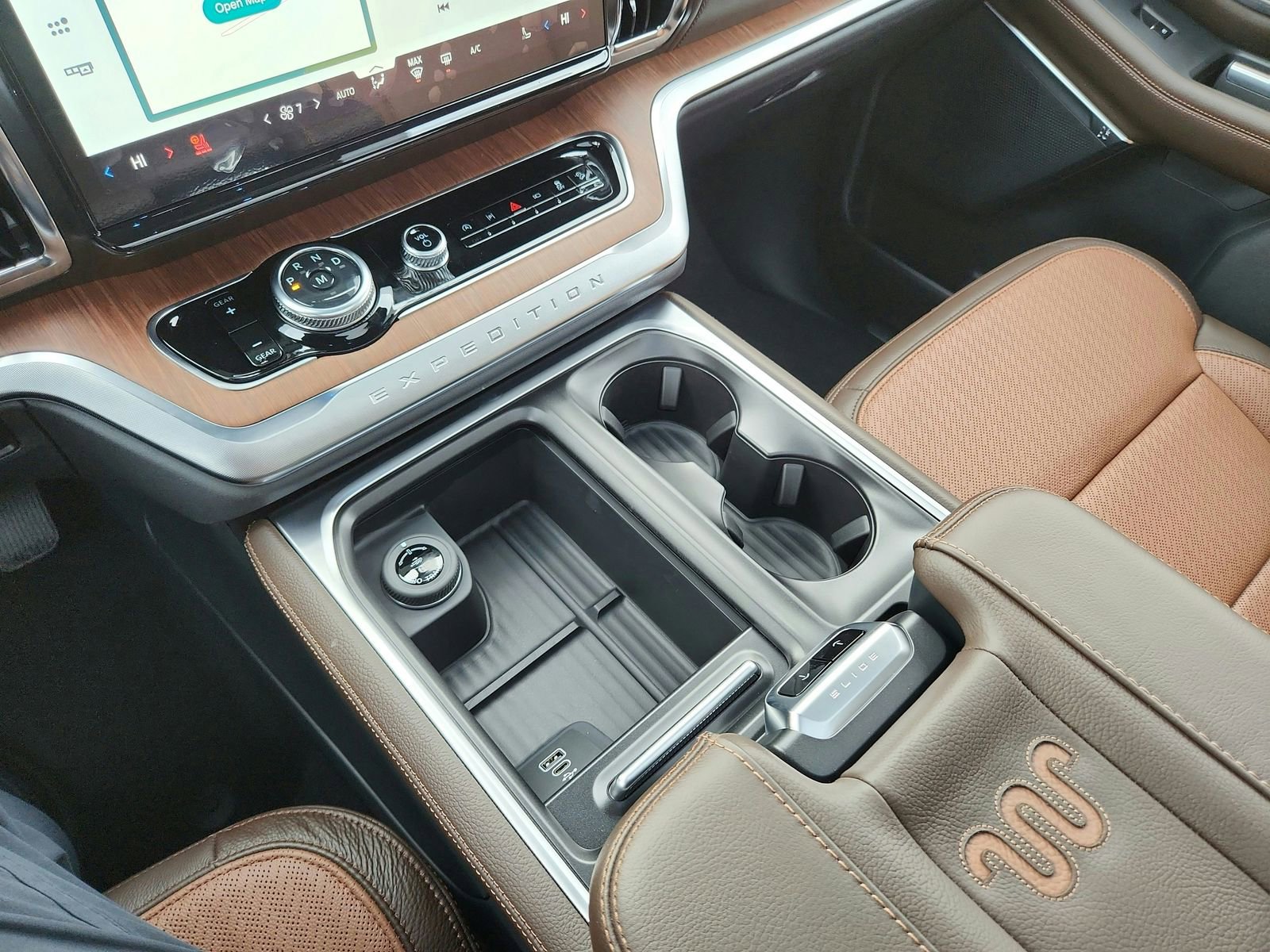 New 2026 Ford Expedition King Ranch image 15