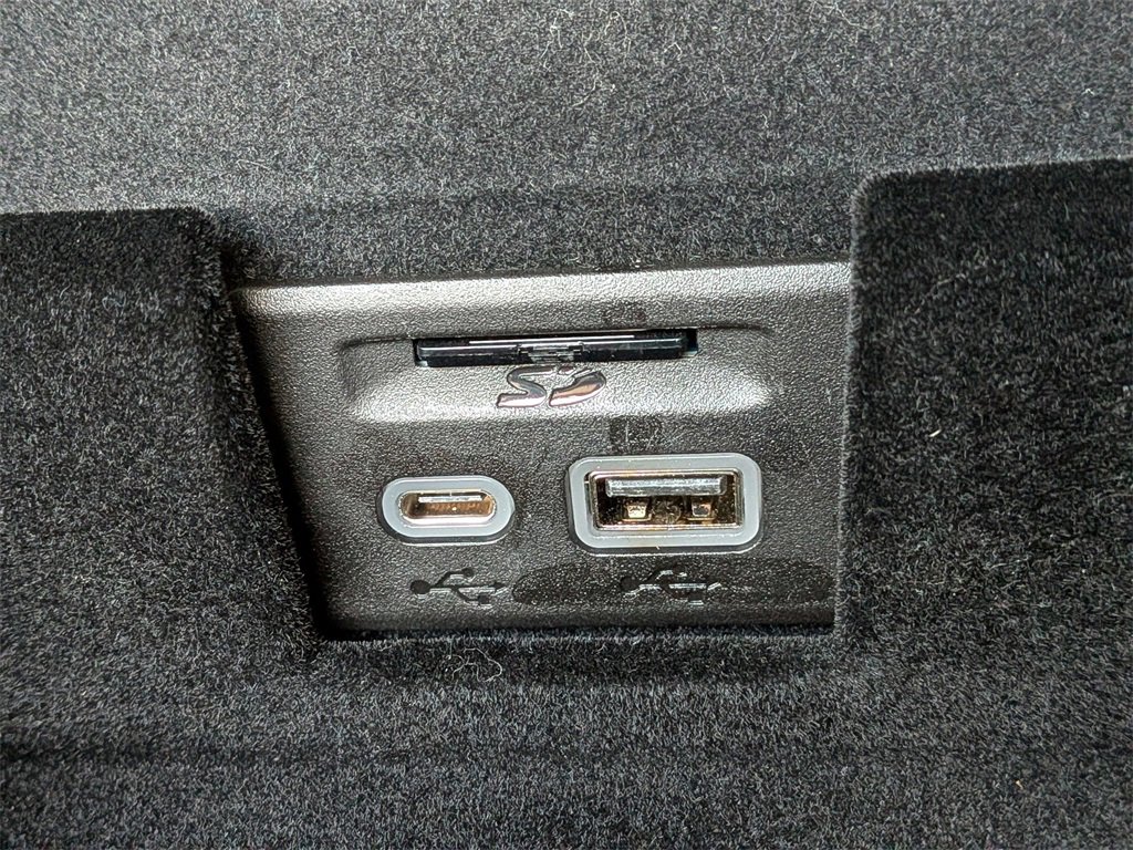 Used 2020 Cadillac XT6 Premium Luxury image 29