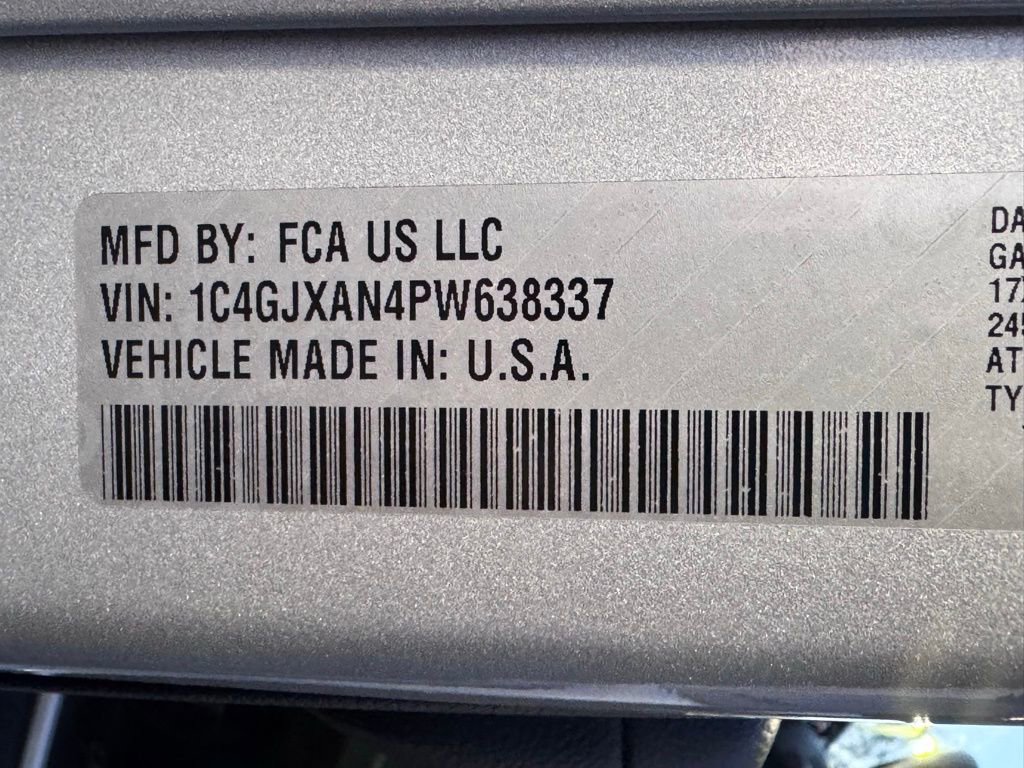 Used 2023 Jeep Wrangler Sport image 40