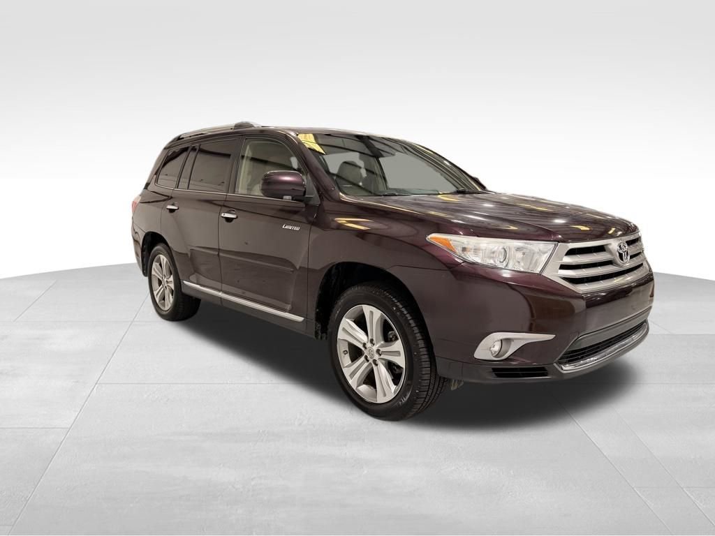 Used 2013 Toyota Highlander Limited image 3