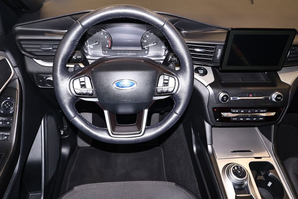 Certified 2020 Ford Explorer XLT w/ Comfort Package image 25