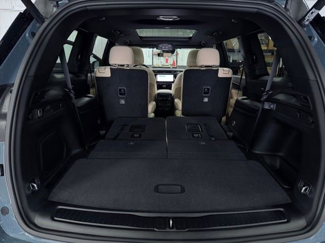New 2026 Jeep Grand Cherokee L Limited AWD/4WD image 12