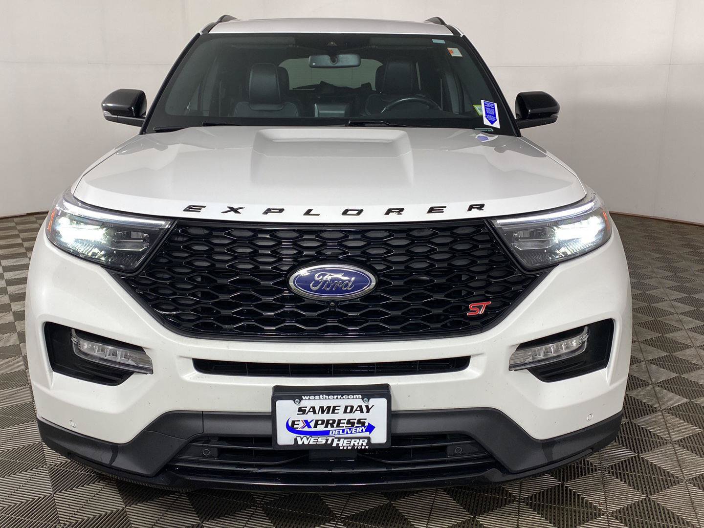Used 2023 Ford Explorer ST w/ Equipment Group 401A AWD/4WD image 5