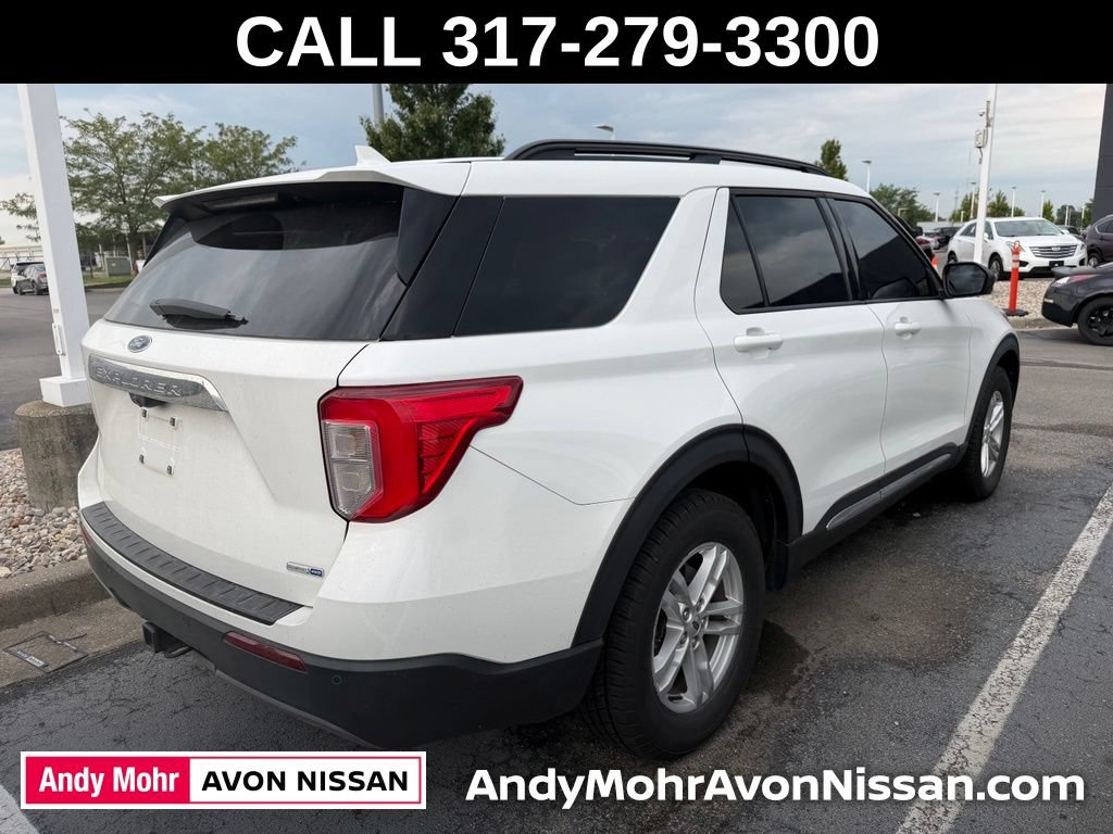 Used 2020 Ford Explorer XLT w/ Equipment Group 202A AWD/4WD image 4