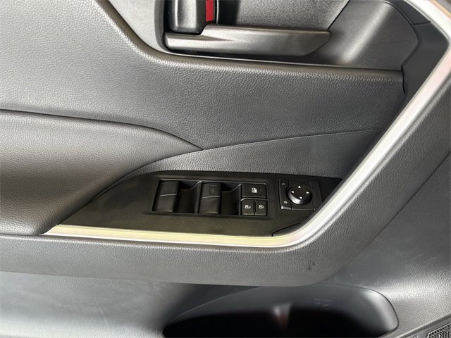 Used 2025 Toyota RAV4 LE image 16