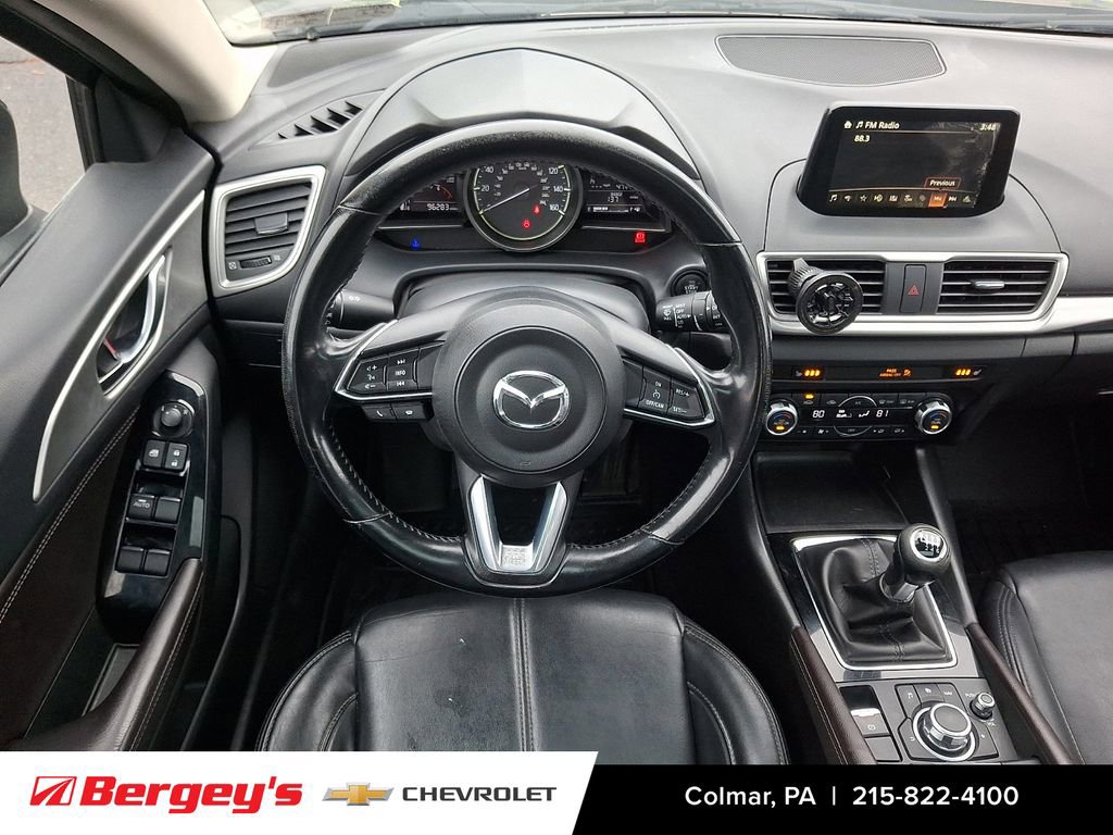 Used 2017 MAZDA MAZDA3 Touring FWD image 14