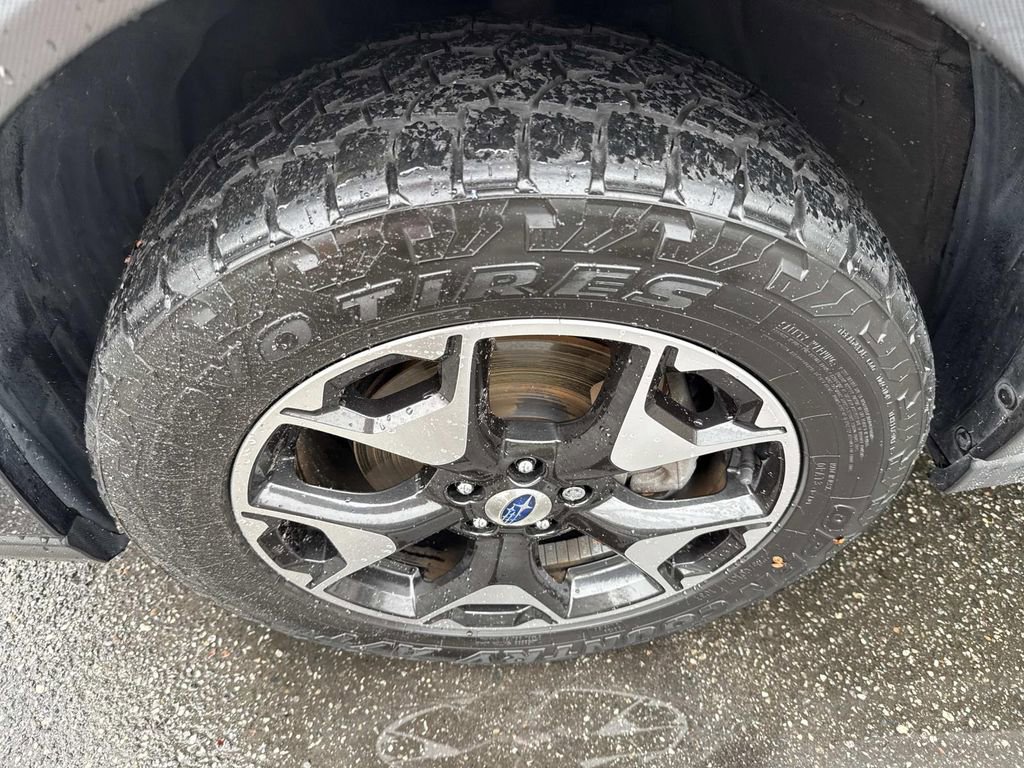 Used 2018 Subaru Crosstrek 2.0i Premium w/ Eyesight System image 12