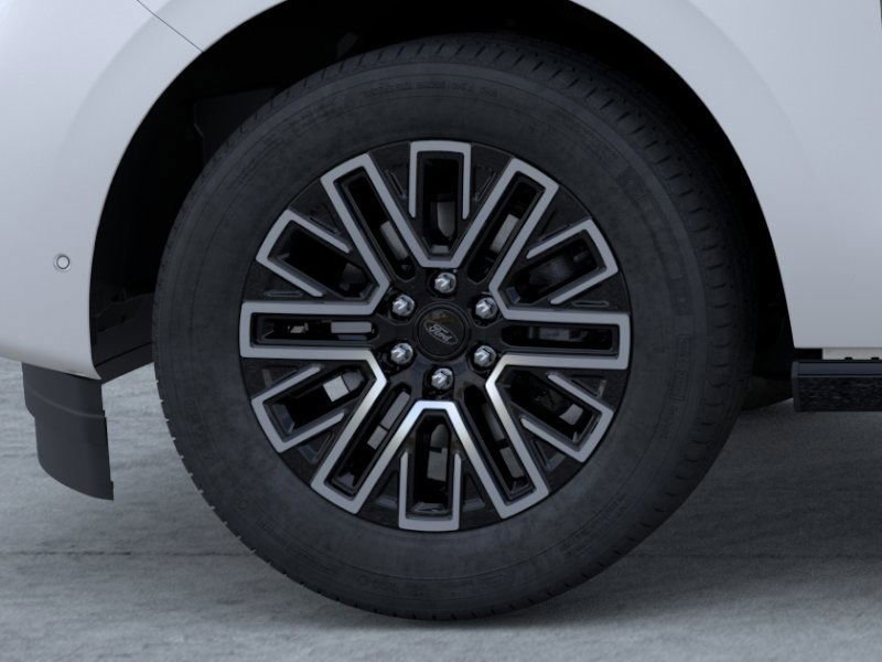 New 2026 Ford Expedition Platinum image 19