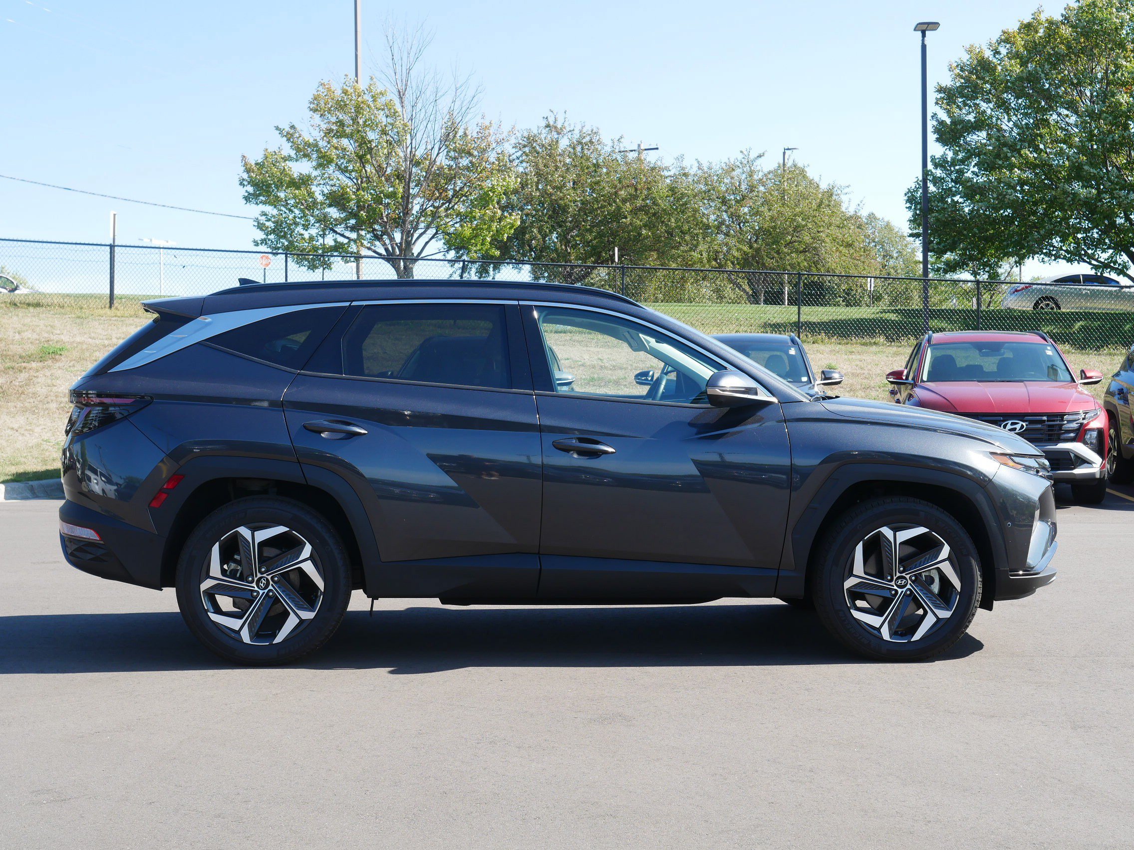 Used 2023 Hyundai Tucson Limited AWD/4WD image 5
