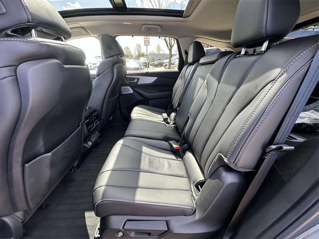 Certified 2025 Acura MDX w/ Technology Package image 29