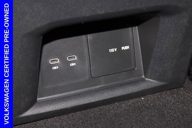 Used 2022 Volkswagen Atlas Cross Sport SE w/ Panoramic Sunroof Package image 28