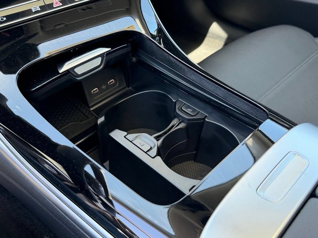 New 2026 Mercedes-Benz C 300 4MATIC Sedan image 27