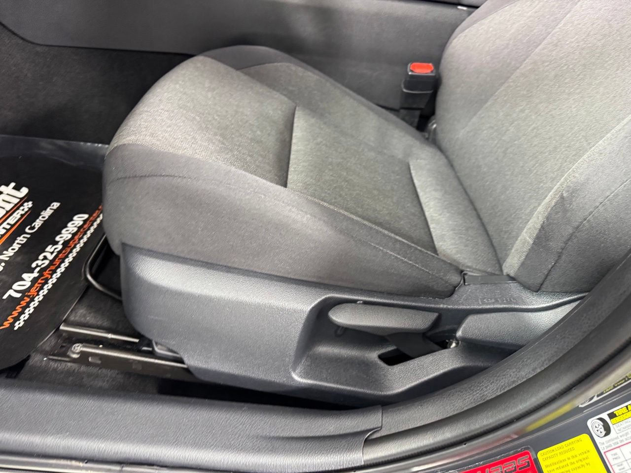 Used 2025 Toyota Camry LE FWD image 14