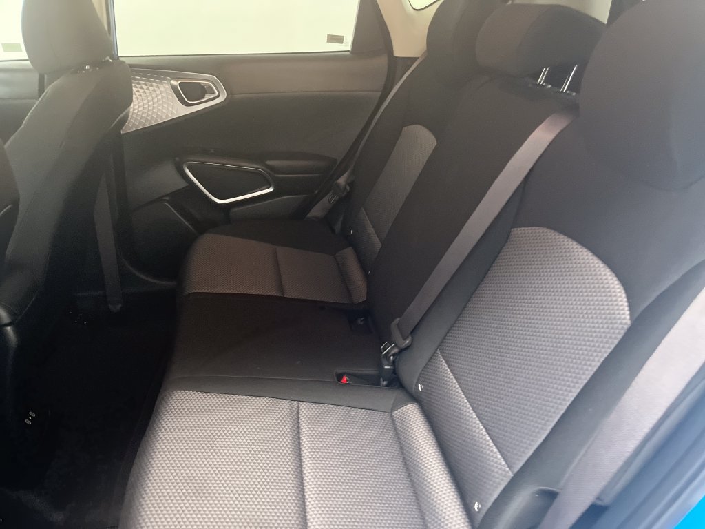 Used 2025 Kia Soul S FWD image 14