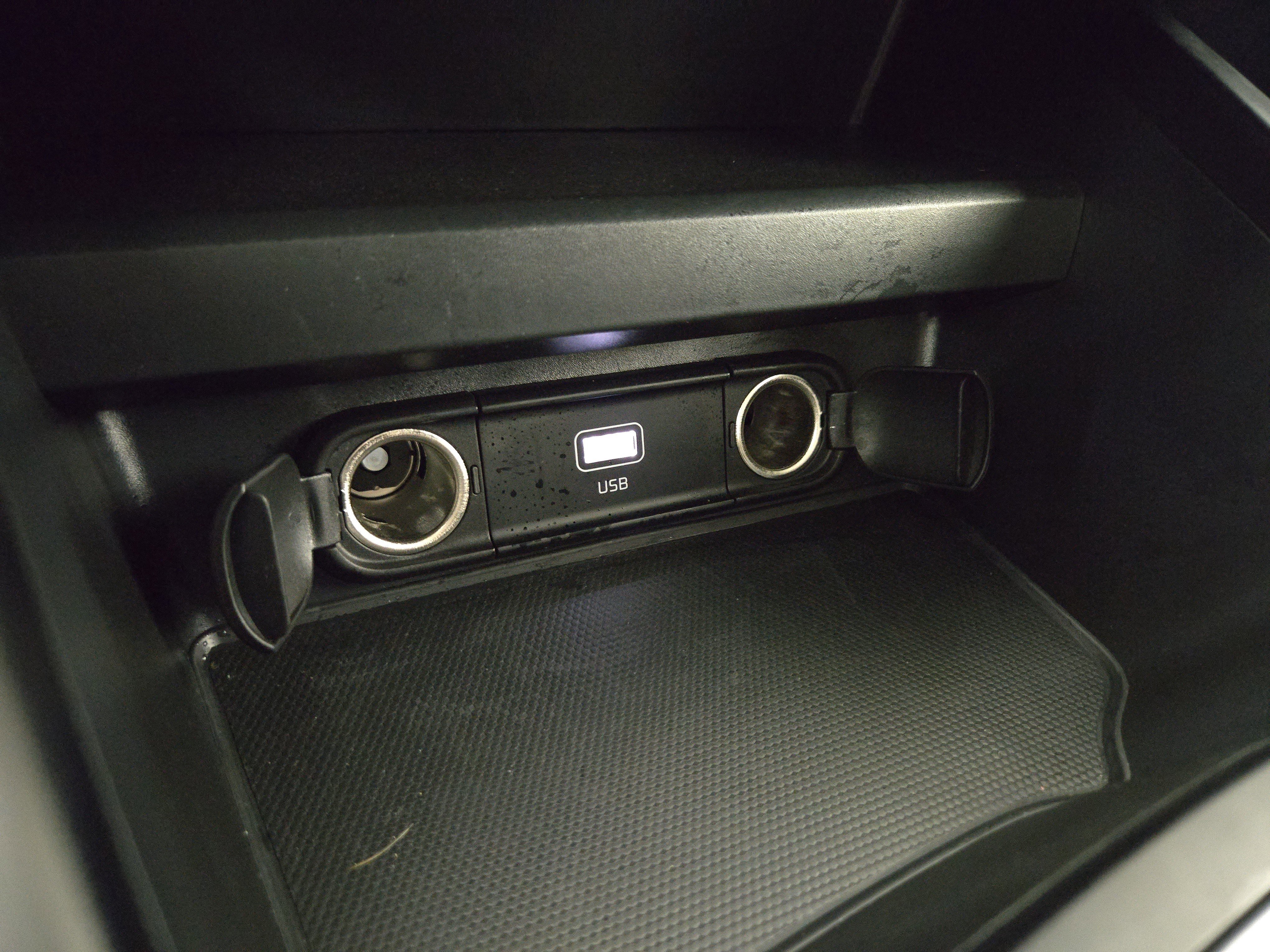 Used 2023 Kia Soul LX w/ LX Technology Package image 25